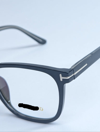 TOM FORD SQ