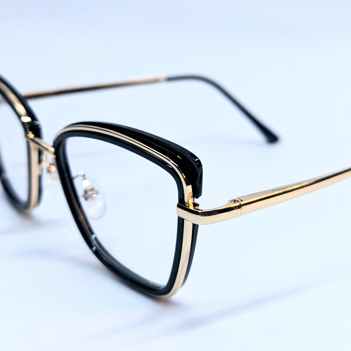 METAL CATS EYE GOLD AND BLACK MIX