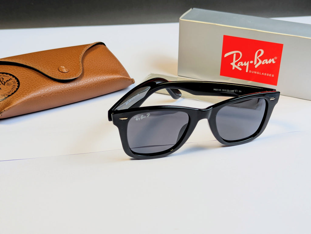 `ray-bon wayfar polarized